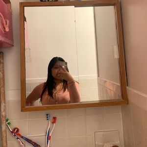 Meet your Posher, Emy